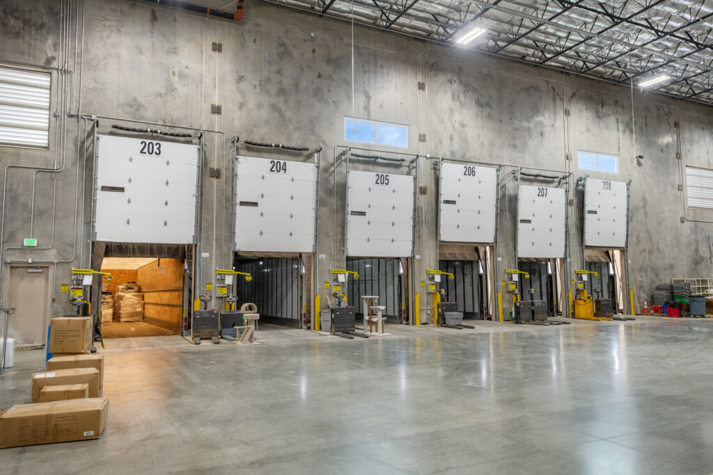 Pet Food Express Distribution Center MSA Architecture Design
