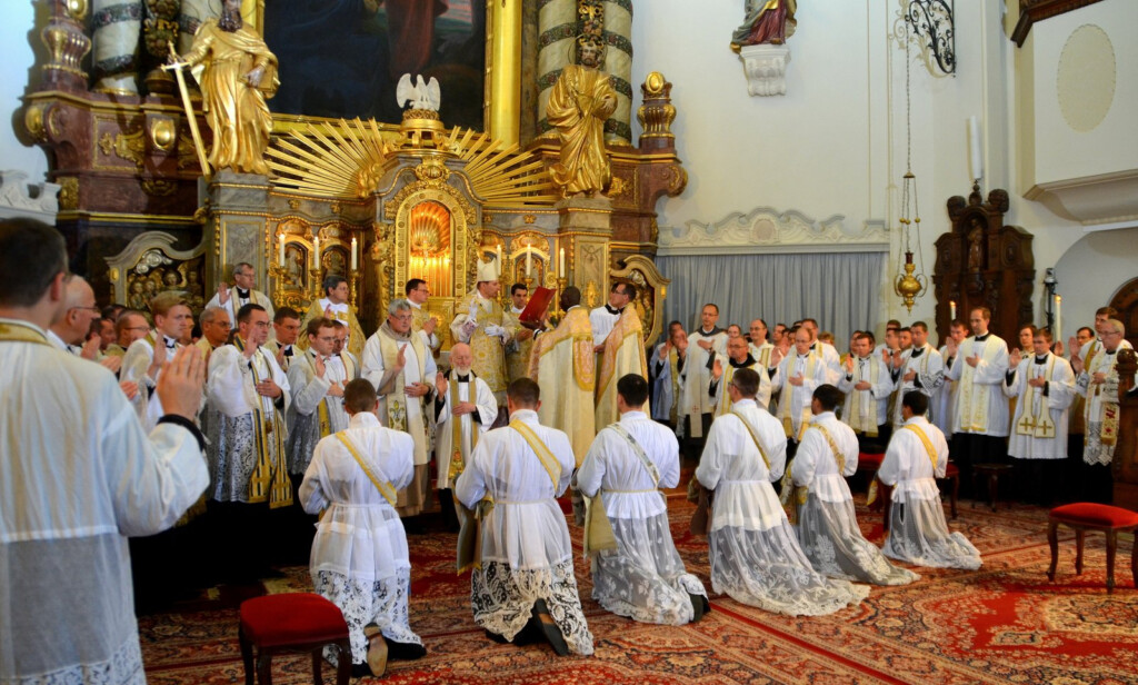 RORATE C LI Fraternity Of Saint Peter 2015 Ordinations Video And 