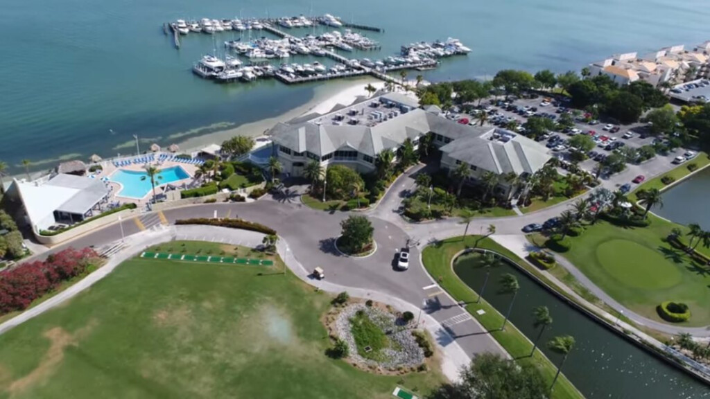 Isla Del Sol Yacht Country Club St Pete Florida Clear Vision 