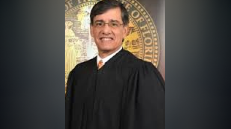 Judge Peter R Lopez Judge Me