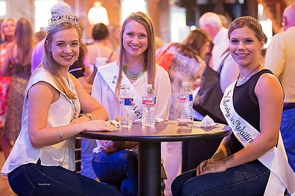 Make That Tail Wag Calendar Kickoff Humane Society Of Nacogdoches County