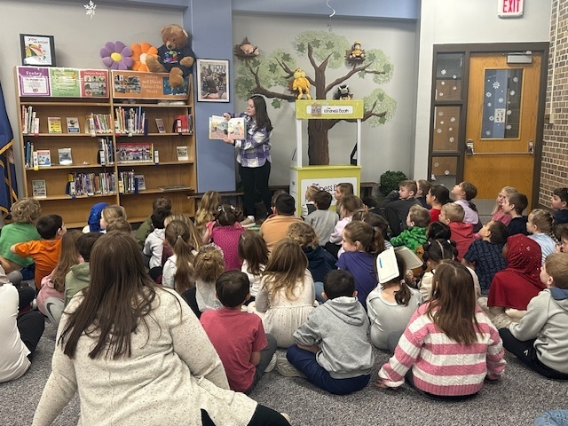United Way And Capstone Partner For Book Donation For South First 